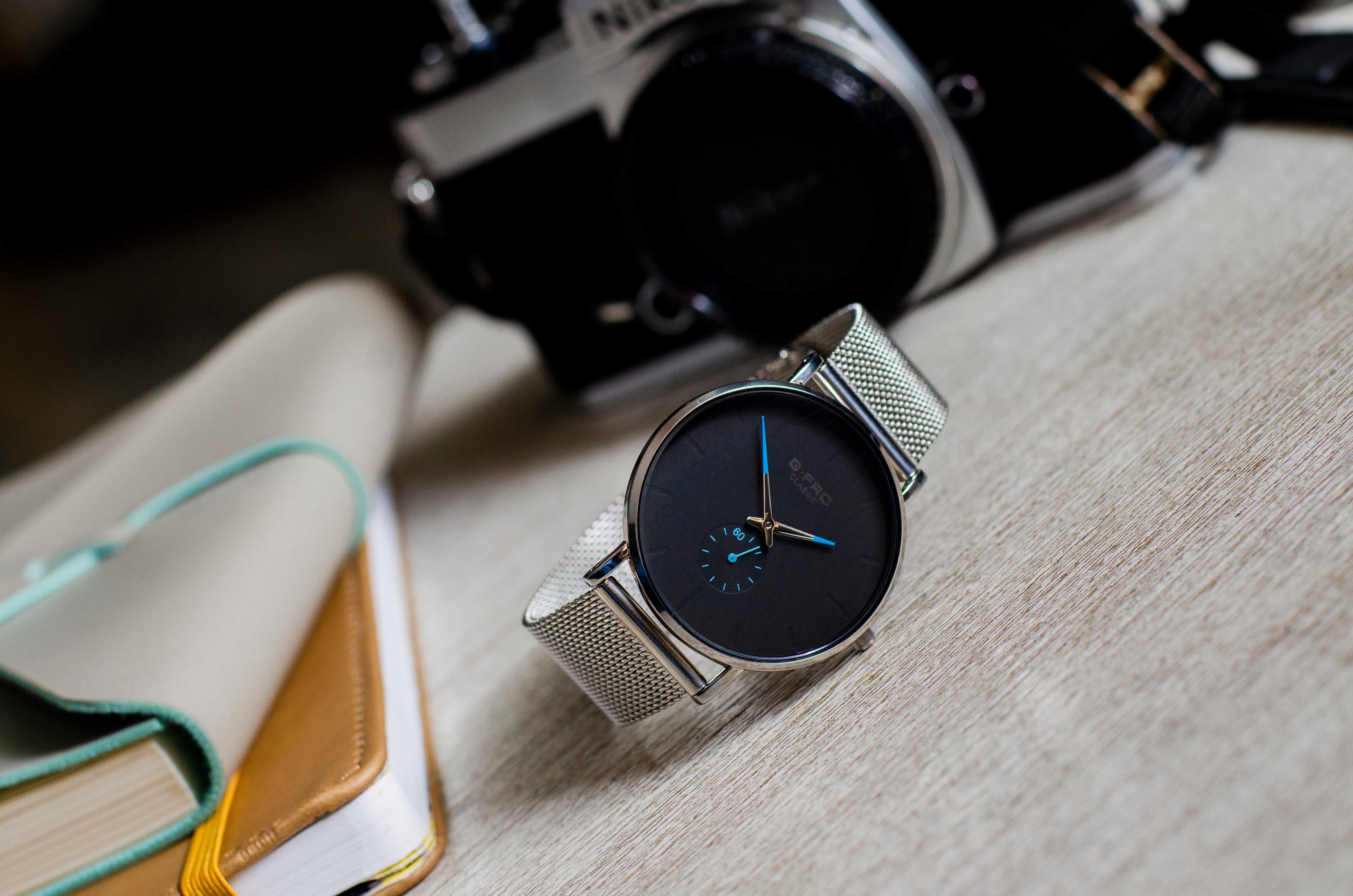 Reloj G-FORCE CLASSIC C301 análogo plano para hombre